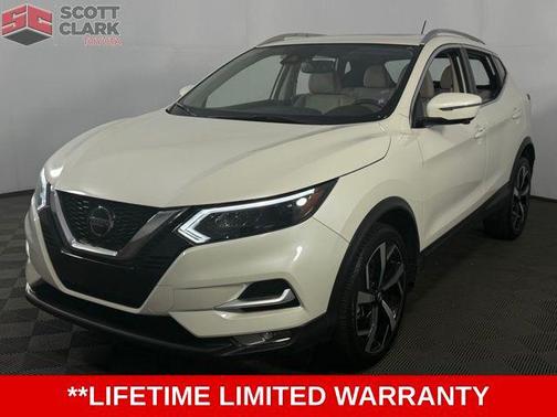 2022 Nissan Rogue Sport SL