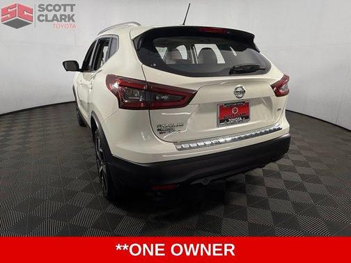 2022 Nissan Rogue Sport SL