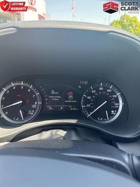 Moon Dust 2020 Toyota Highlander XLE