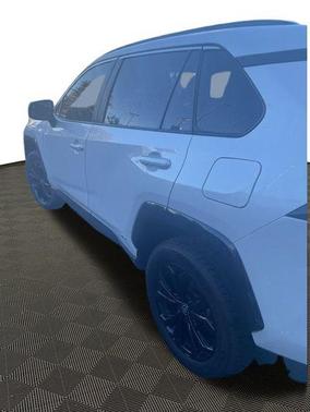 2024 Toyota RAV4 Hybrid SE