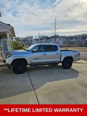 2022 Toyota Tacoma TRD Sport