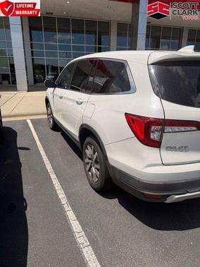 Platinum White Pearl 2020 Honda Pilot 2WD EX-L