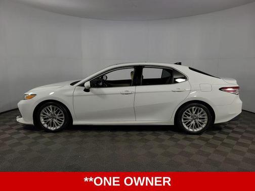 2019 Toyota Camry XLE