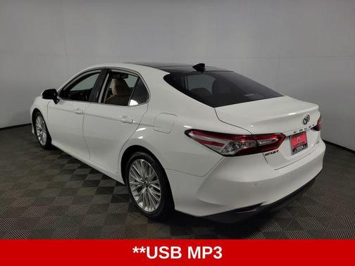 2019 Toyota Camry XLE