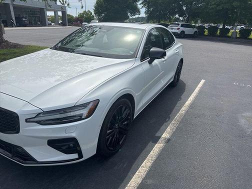 Crystal White Metallic 2024 Volvo S60 B5 Plus Black Edition