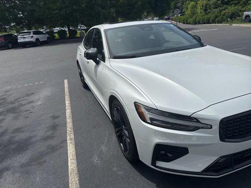 Crystal White Metallic 2024 Volvo S60 B5 Plus Black Edition