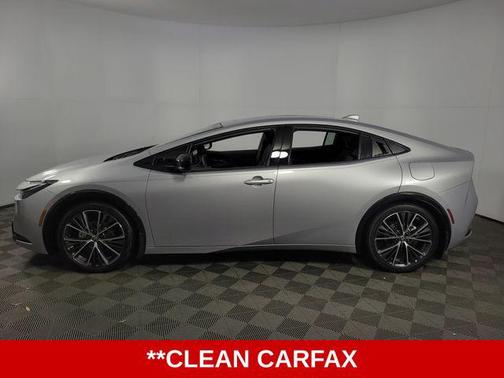 2025 Toyota Prius XLE