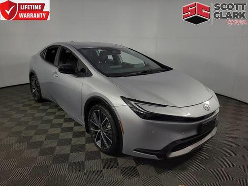 2025 Toyota Prius XLE