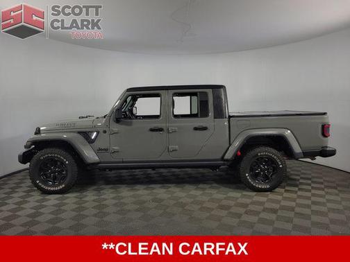 Sting-Gray Clearcoat 2021 Jeep Gladiator Willys 4x4