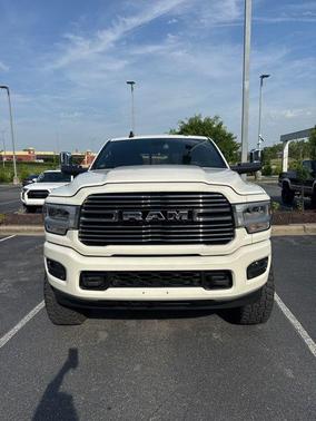 2022 RAM 2500 Laramie Crew Cab 4x4 6'4' Box