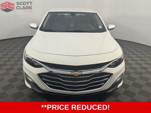2022 Chevrolet Malibu FWD LT