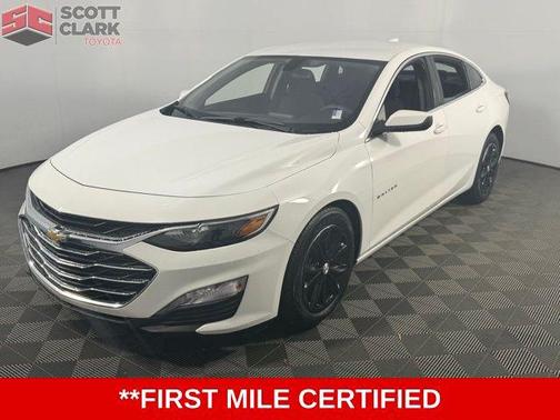 2022 Chevrolet Malibu FWD LT