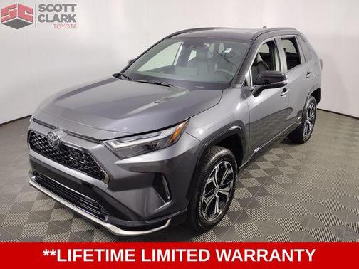 2025 Toyota RAV4 Hybrid SE