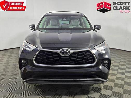 Midnight Black 2020 Toyota Highlander Limited
