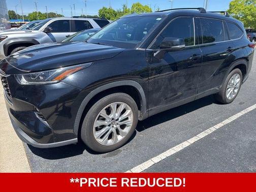 Midnight Black 2020 Toyota Highlander Limited