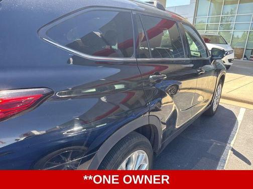Midnight Black 2020 Toyota Highlander Limited