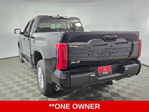 Midnight Black Metallic 2024 Toyota Tundra SR5