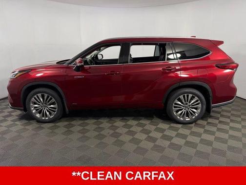 2020 Toyota Highlander Hybrid Platinum