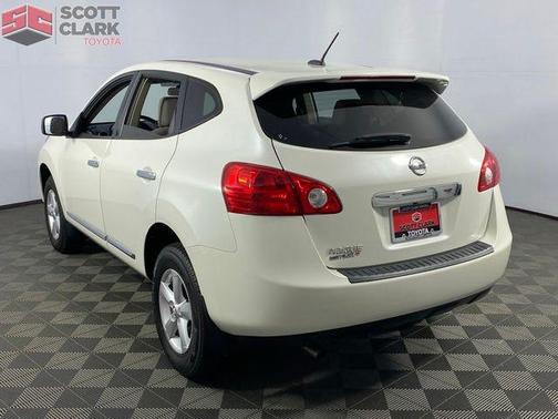 2012 Nissan Rogue S