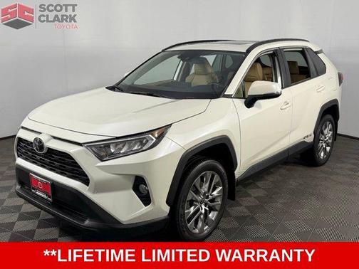 2021 Toyota RAV4 XLE Premium