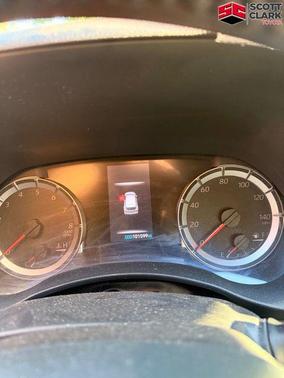 Magnetic Gray Metallic 2022 Toyota Highlander LE