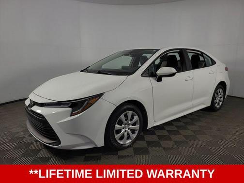 Ice Cap 2023 Toyota Corolla LE
