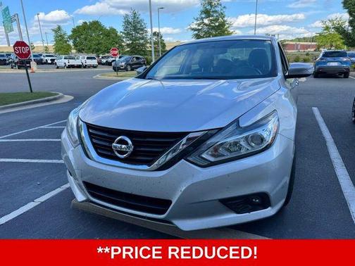 White 2018 Nissan Altima 2.5 SL