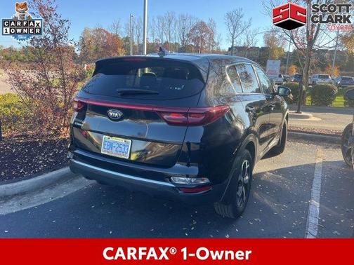 2022 Kia Sportage LX