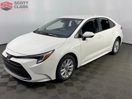 2025 Toyota Corolla Hybrid LE