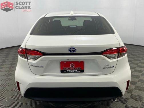 2025 Toyota Corolla Hybrid LE