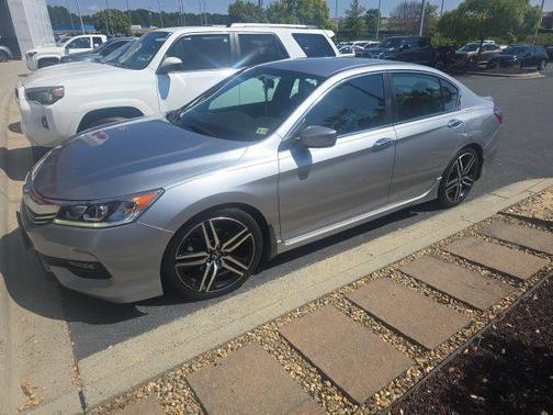 2017 Honda Accord Sport SE