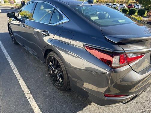 2022 Lexus ES 350 F Sport