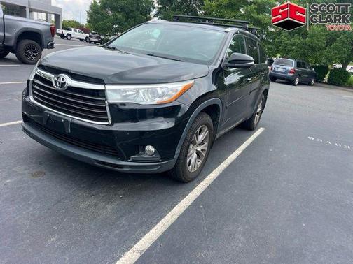Attitude Black Metallic 2015 Toyota Highlander XLE