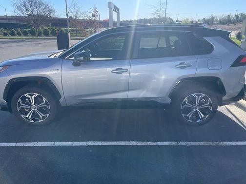 2024 Toyota RAV4 Prime XSE