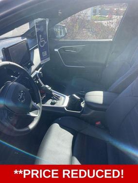 2024 Toyota RAV4 Prime XSE