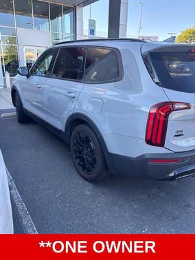 Wolf Gray 2022 Kia Telluride SX