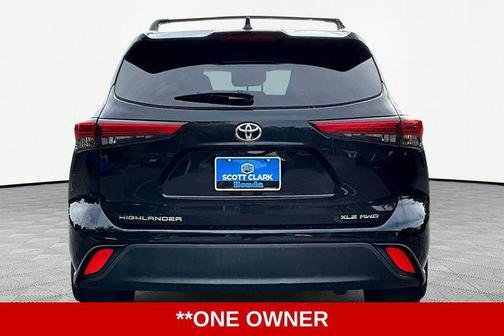 2022 Toyota Highlander XLE