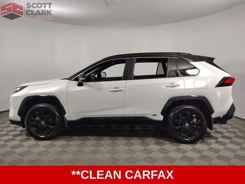 2023 Toyota RAV4 Hybrid SE