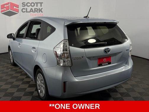2014 Toyota Prius v Three