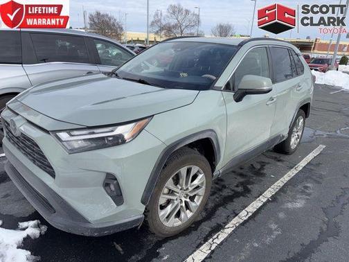 2022 Toyota RAV4 XLE Premium