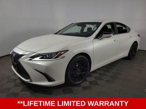 Eminent White Pearl 2020 Lexus ES 350 Base