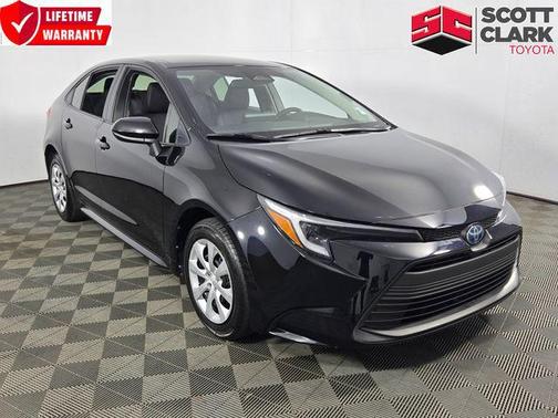 2024 Toyota Corolla Hybrid SE