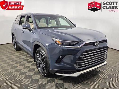 2025 Toyota Grand Highlander Hybrid Limited MAX