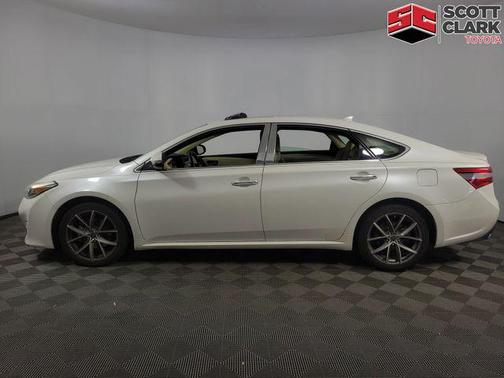 Blizzard Pearl 2013 Toyota Avalon Limited