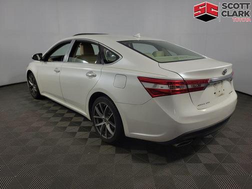 Blizzard Pearl 2013 Toyota Avalon Limited