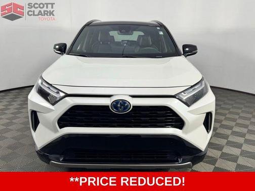 2023 Toyota RAV4 Hybrid SE