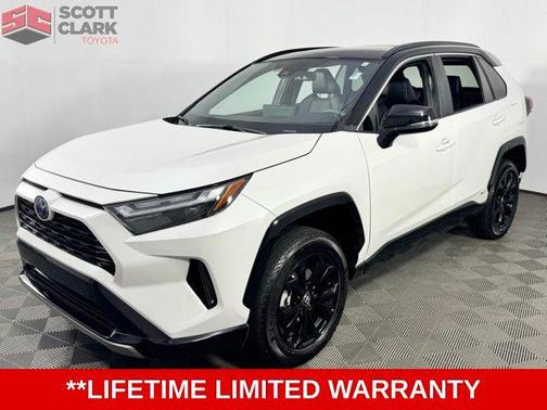2023 Toyota RAV4 Hybrid SE