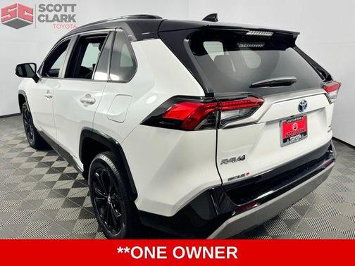 2023 Toyota RAV4 Hybrid SE