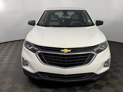Summit White 2021 Chevrolet Equinox LS