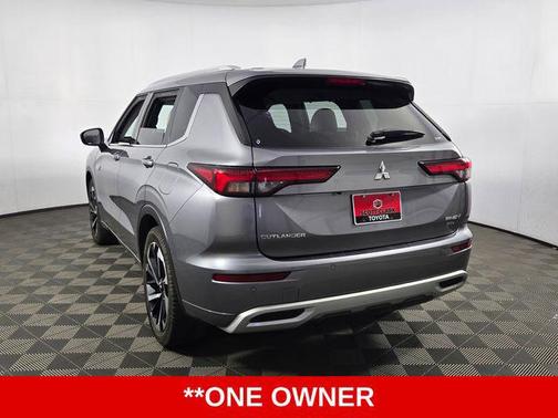 Gray 2023 Mitsubishi Outlander PHEV SEL